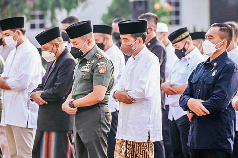 Digelar Terbatas, Presiden Jokowi Shalat Id di Halaman Gedung Agung Yogyakarta
