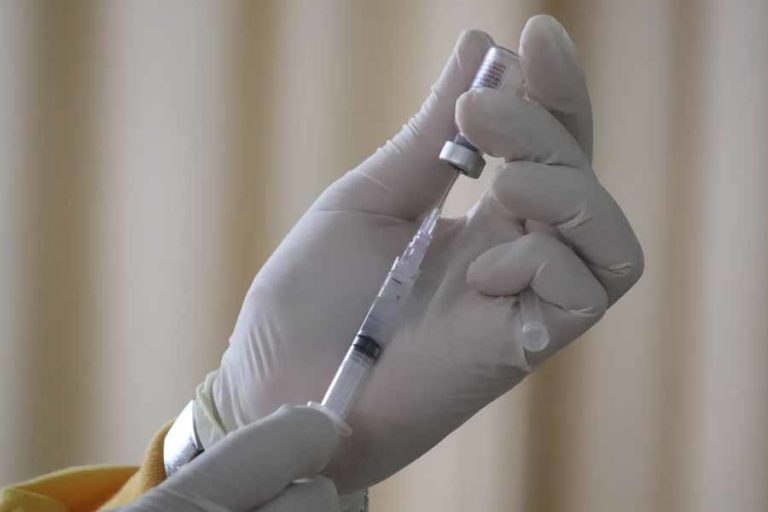 Kasus Hepatitis Meningkat, DPR Dorong Ciptakan Vaksin Sendiri