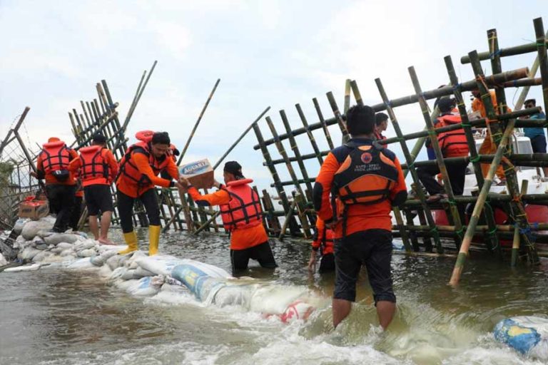 Penanganan Banjir Rob, Dua Tanggul Jebol Sudah Rampung Digarap