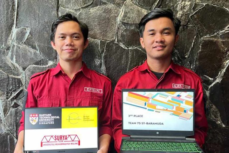 Ikuti LSO Kampus, Dua Pemuda ini Sabet Juara 3 di Ajang Bridge Design Competition Singapura