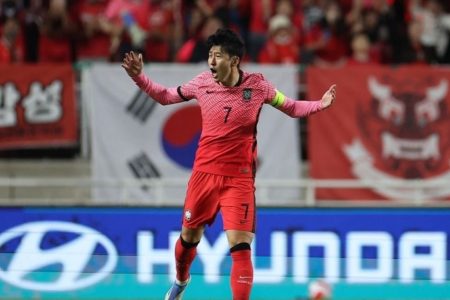 Gol Tendangan Bebas Son Heung-Min Bawa Korea Selatan Imbangi Paraguay
