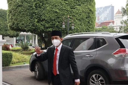 Raja Juli Antoni Tiba di Istana Kepresidenan, Masuk Kabinet Indonesia Maju