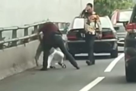 Viral di Media Sosial, Polisi Tangkap Pelaku Pemukulan di Jalan Tol
