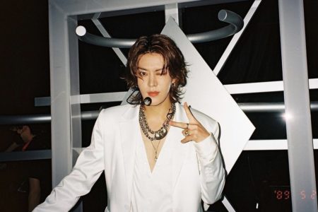 Positif Covid-19, Yuta NCT 127 Absen Tur Konser di Singapura