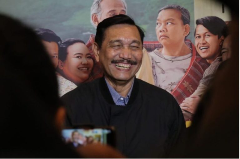 Bangga dengan Film ‘Ngeri Ngeri Sedap’, Luhut: Bukan Film Kacangan