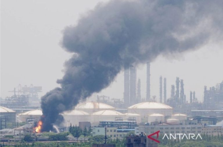 Satu Tewas Akibat Ledakan Pabrik Petrokimia di Shanghai, China