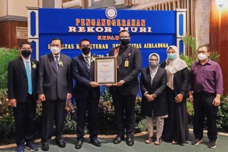 Terus Menginspirasi, Fakultas Kedokteran Unair Raih Empat Rekor MURI