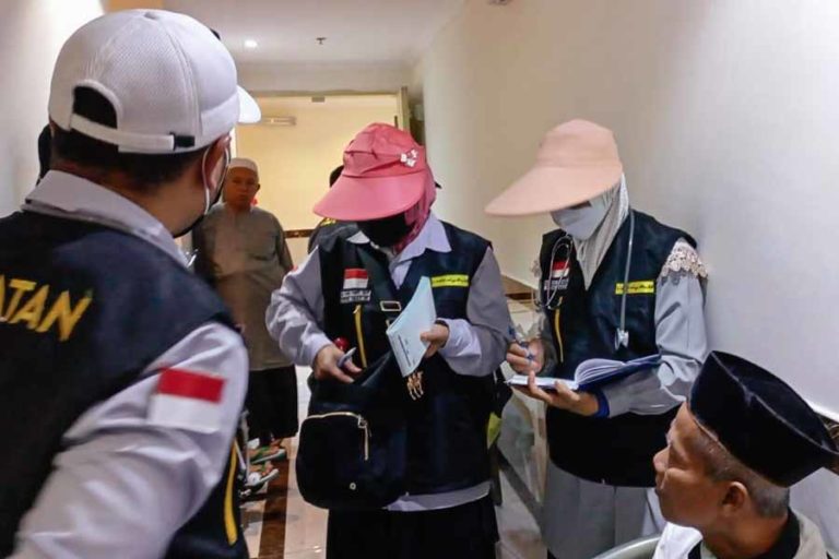 Jemaah Haji Indonesia Diimbau Perbanyak Minum Air Putih, Dokter KKHI: Jangan Tunggu Haus!