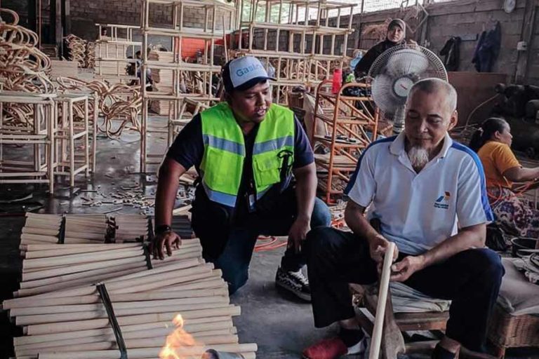 Gaslink Subholding Gas Pertamina Dukung Daya Saing Kerajinan Rotan Indonesia