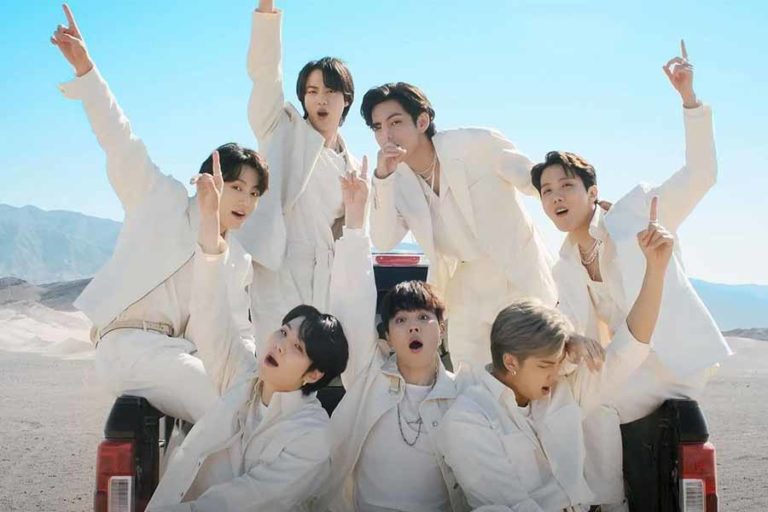 Album BTS ‘Proof’ Rajai Chart Billboard 200