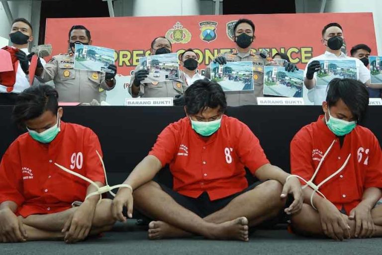 Terlibat Aksi Pengroyokkan, Tiga Anggota PSHT Diringkus Polrestabes Surabaya