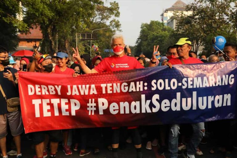 Pesan Ganjar Buat Suporter Sepakbola: Jaga Persahabatan dan Kedamaian!