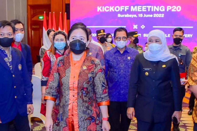 Gubernur Khofifah Sebut Kickoff Meeting P20 jadi Momentum Dorong Percepatan Jatim Bangkit