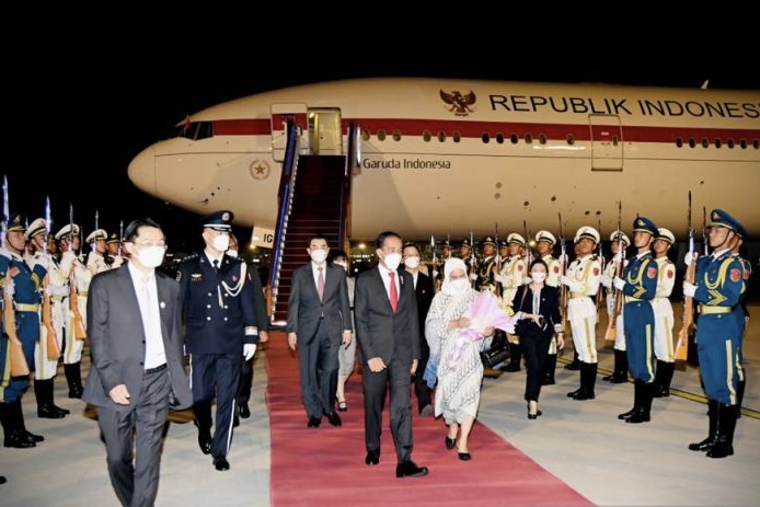 Presiden Jokowi Tiba di Beijing dan Akan Bertemu Zi Jinping Esok Hari
