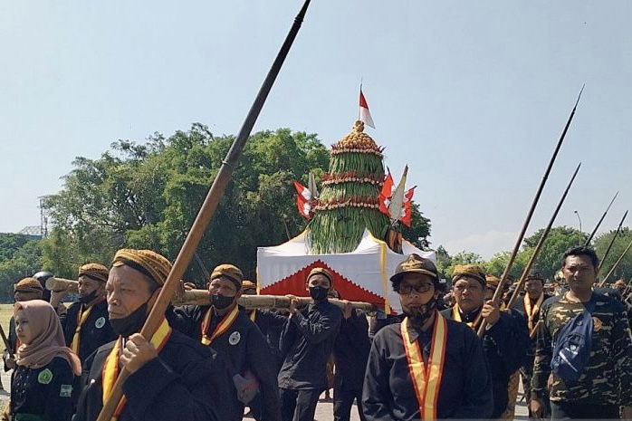 Dua Tahun Terhenti, Grebeg Besar Keraton Surakarta Kembali Digelar