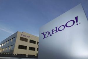Yahoo dan Dota Akan Diblokir Kominfo Jika Tak Daftar Hingga Tengah Malam