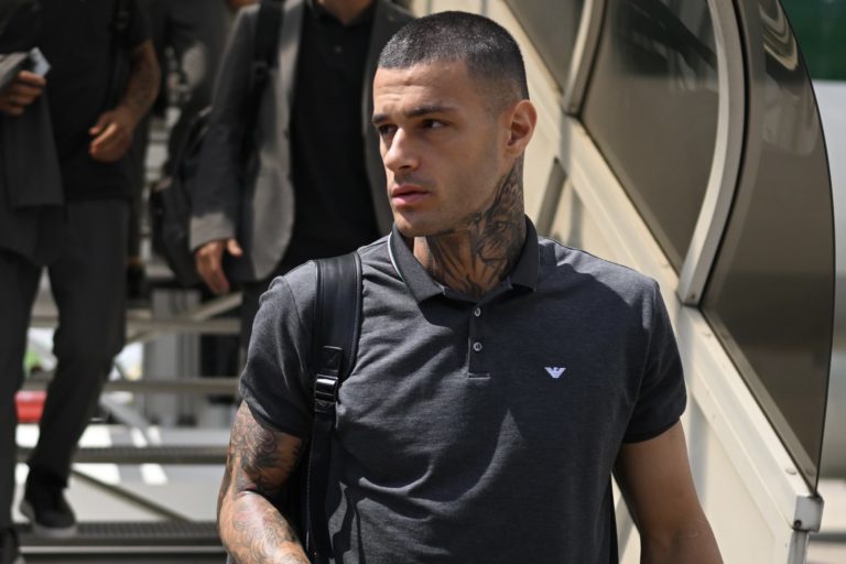 Ini Alasan Sassuolo Jual Scamacca ke West Ham dan Tolak PSG