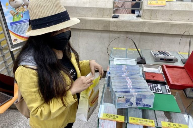 Dua Bulan Kumpulkan Nota, TKW Indonesia di Taiwan dapat Undian Rp990 Juta