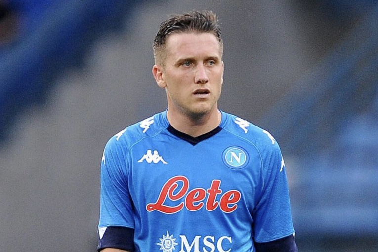 Naikkan Penawaran, West Ham Terus Kejar Piotr Zielinski dari Napoli