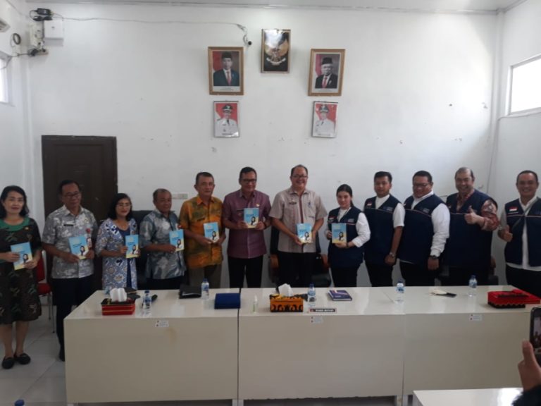 Percepat Penurunan Stunting, Dokter Yayasan Peduli Stunting Ciptakan Buku Berbahasa Nias