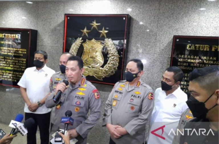 Akan Transparan dan Objektif, Janji Kapolri Selesaikan Kasus Baku Tembak Antaranggota