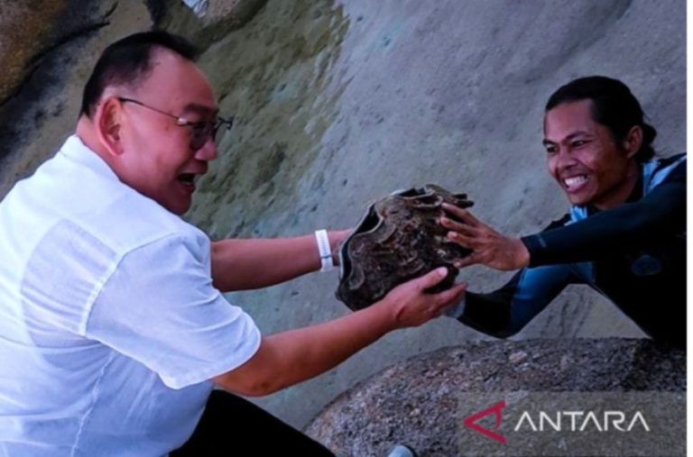 Menjaga Ekosistem Terumbu Karang dan Laut, Kelestarian Konservasi Taman Kima Natuna Wajib Dijaga