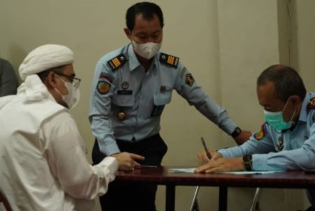 Hari Ini Bebas Bersyarat, Ini Pesan MUI untuk Habib Rizieq