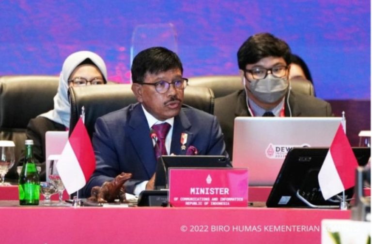 Menkominfo Johnny Plate Siapkan Pameran Digital Transformation Expo di KTT G20