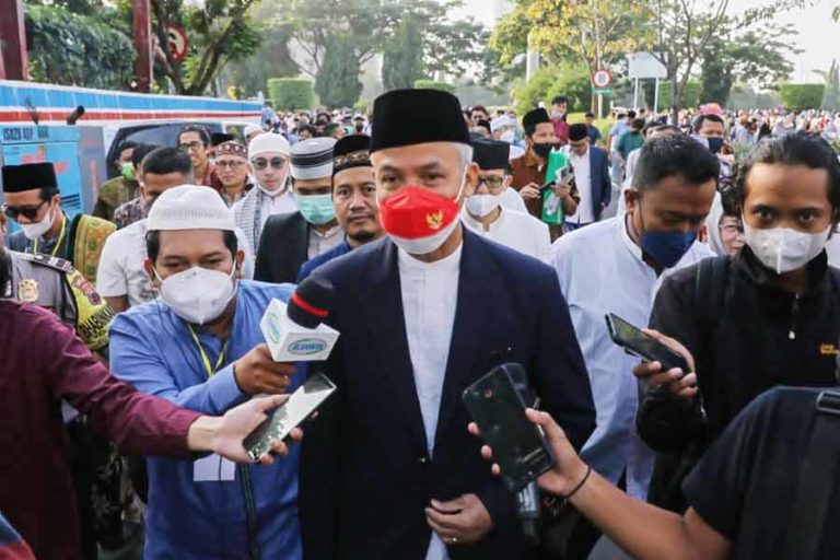 Ganjar Harap Ada Nilai Solidaritas yang bisa Diteladani dengan Berkurban