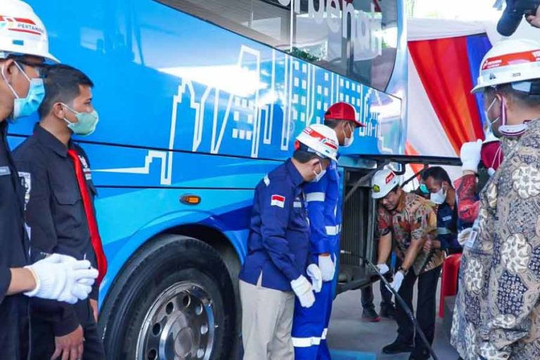 Dorong Transisi Energi, Dirjen Migas Resmikan SPBG Penggaron dan Mangkang