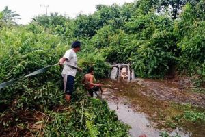 Kecelakaan Jalan Trans Kalimantan, Satu Keluarga Meninggal