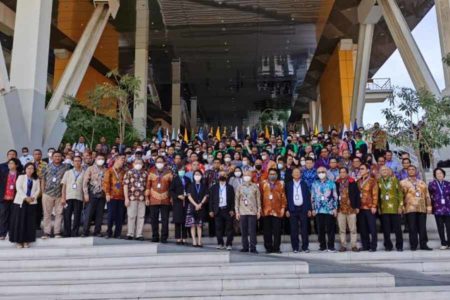 UK Petra Jadi Tuan Rumah BK-PTKI, Nadiem Makarim Apresiasi Inovasi Petraverse