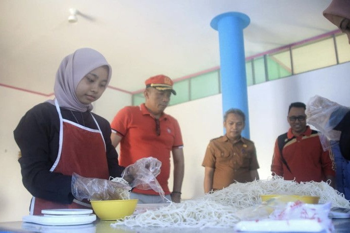 UMKM Produsen Mi Sagu asal Kepulauan Meranti Ikut Festival di Belanda