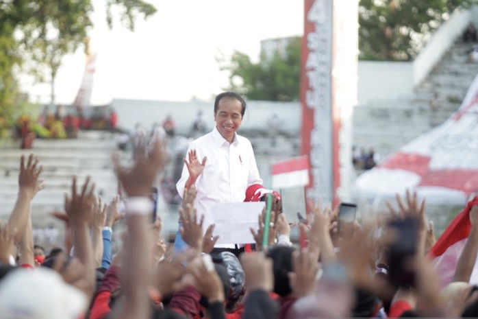 Terkait Calon Presiden, Jokowi Minta Relawan Santai dan Ojo Kesusu