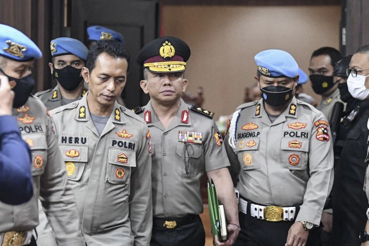 Dikawal Ketat, Ferdy Sambo Gunakan Baju Tahanan Oranye Saat Rekonstruksi