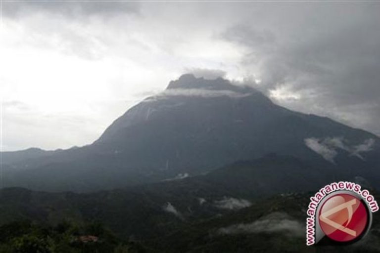 Berada di Pendakian 3,2 Kilometer Gunung Kinabalu Sabah, Laki Paruh Baya Ditemukan Meninggal Dunia