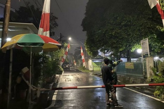 Gerbang Masuk Rumah Pribadi Ferdy Sambo Dijaga Ketat, Petugas Keamanan: Tidak Ada Polisi Terlihat