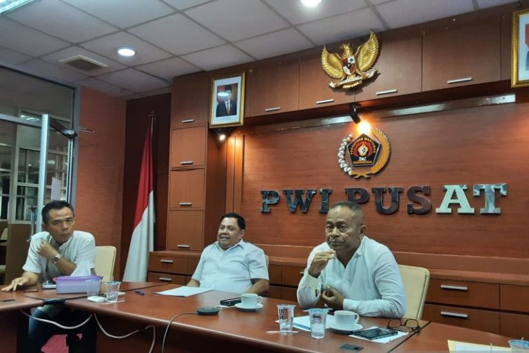 PWI Larang Anggota Ikuti Uji Kompetensi Wartawan Abal-Abal