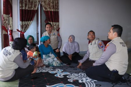 Korban Kerusuhan di Mulyorejo Dapatkan Trauma Healing dari Polres Jember
