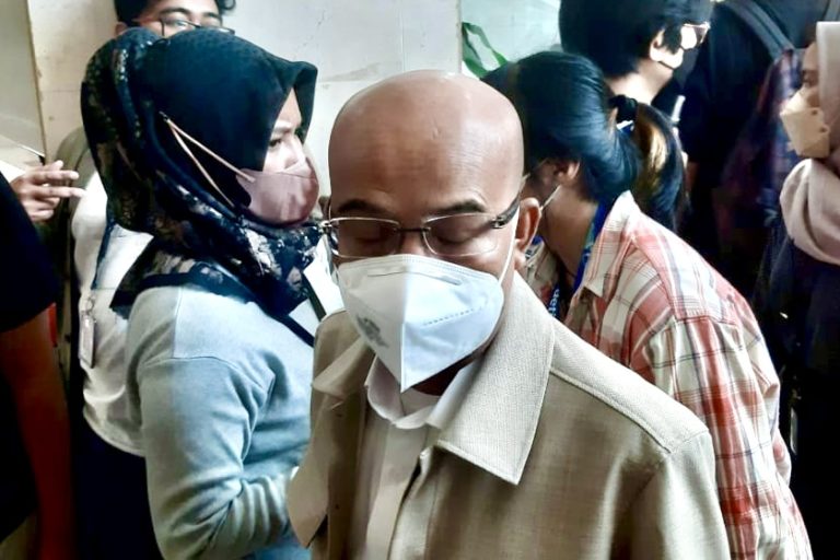 Politisi Gerindra, Desmond Mahesa Setuju Putri Candrawathi Tahanan Kota