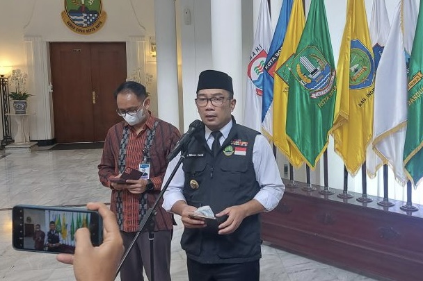 Persib Kembali Latihan, Ridwan Kamil Minta Pelatih Evaluasi Pemain