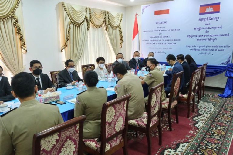 Menlu RI Jalin Kerja Sama dengan Polisi Kamboja Cegah Perdagangan Manusia