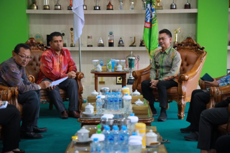 Jajaki Kerjasama Pariwisata, Kuching – Pontianak Lewat Sarawak Tourism Board