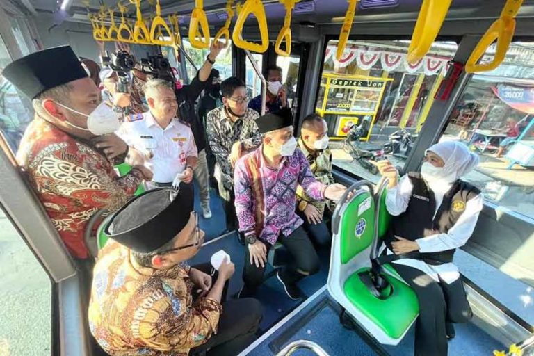 Operasional Bus Trans Jatim Koridor I Gratis Sampai Akhir Bulan
