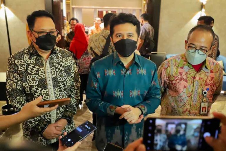 Ngintip Sinta Gelis, Aplikasi Sistem Informasi untuk Penanggulangan Kemiskinan