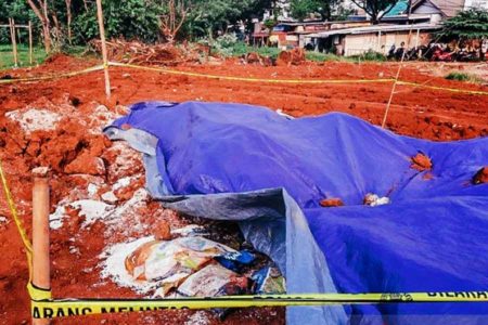 Tanggung Jawab Beras Dikubur, JNE Potong Honor Rp37 Juta