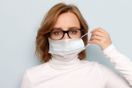 Lewat Memo Internal, Apple Inc Cabut Aturan Gunakan Masker bagi Karyawan