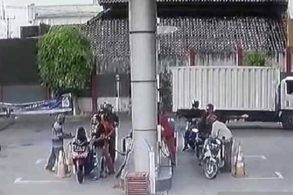 Pria Paruh Baya di Cirebon Ditangkap Polisi Karena Ingin Bakar SPBU