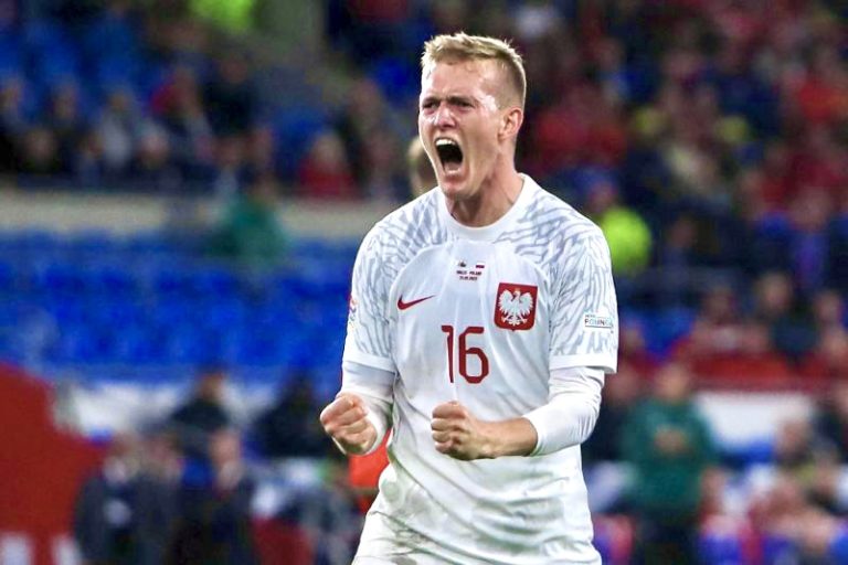 Gol Swiderski Paksa Wales Degradasi di Nations League