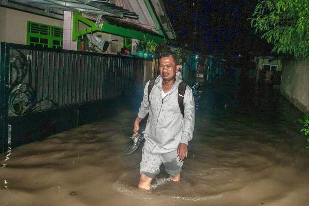 Dua Kecamatan di Lebak Terkena Banjir dan Longsor